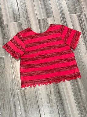 Womens Short Sleeve Fringe Stripe Top with Open Back